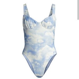 Weworewhat Ruched Cup Cloud One Piece Swimsuit size M